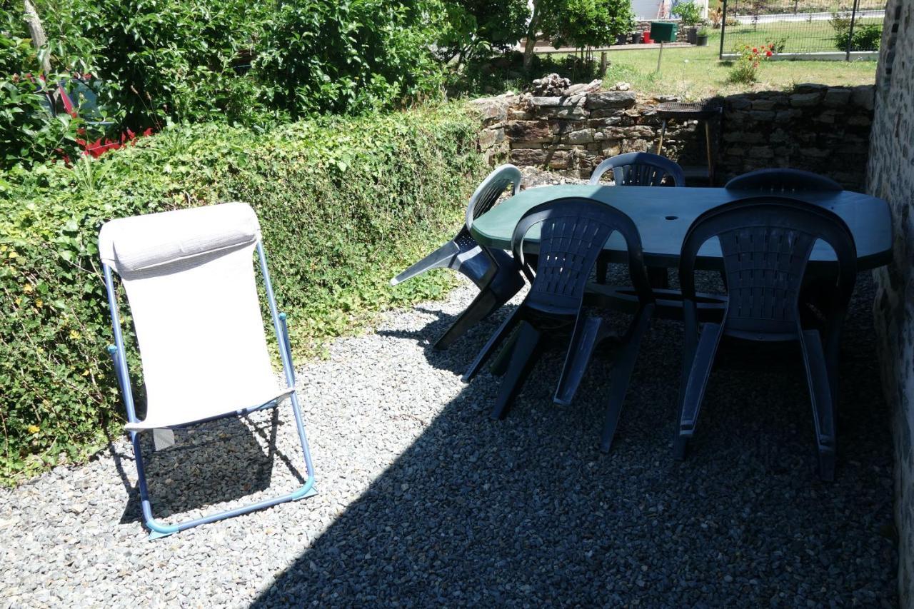 Gites Calmes Ecologiques Saint-Symphorien  エクステリア 写真