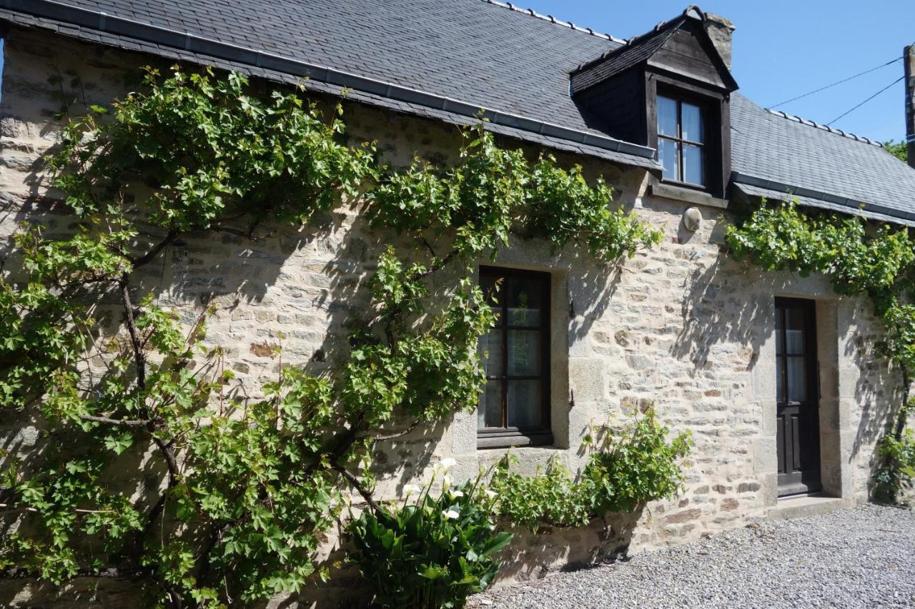 Gites Calmes Ecologiques Saint-Symphorien  エクステリア 写真